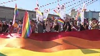 Manifestação LGBTQ em Istambul