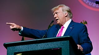 Donald Trump az Oakland Megyei Republikánus Párt Lincoln-napi vacsoráján - Michigan állam, 2023. június 25. 