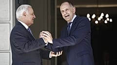 ΠΑΡΑΔΟΣΗ - ΠΑΡΑΛΑΒΗ ΣΤΟ ΕΛΛΗΝΙΚΟ ΥΠΕΞ