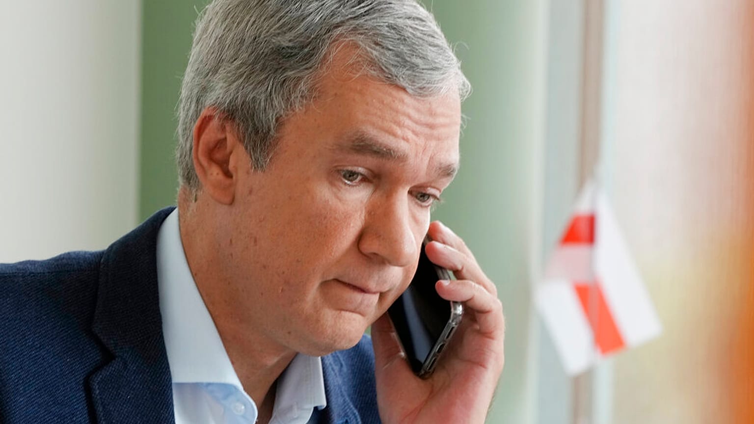 Belarus'un eski kültür bakanlarından Pavel Latushka