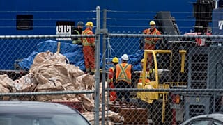 Les débris du submersible ont été repêchés et ramenés sur terre mercredi par un navire canadien.