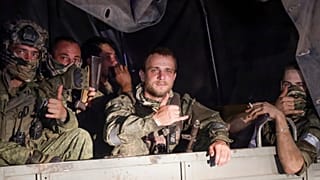 صورة لعناصر مجموعة فاغنر، وفيديو لمقر فاغنر في سان بطرسبورغ - روسيا.