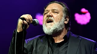 Russell Crowe versione cantante. (30.6.2023)