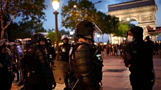 Полиция в Париже