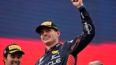 Max Verstappen auf dem Siegertreppchen in Österreich 