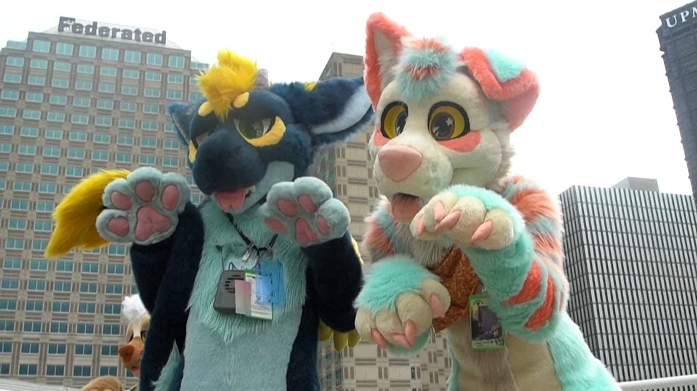 Video. WATCH: Tens of thousands of furries flock to convention in ...