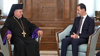 الأسد خلال لقائه وفداً من الإكليروس في دمشق