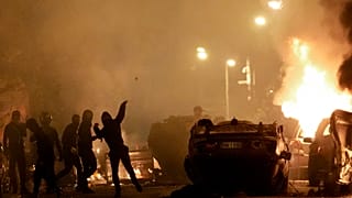 Paris'te polis kurşunuyla ölen gencin ardından başlayan şiddet olayları