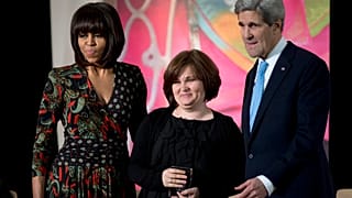 Вручение Елене Милашиной Международной женской премии за отвагу в США. 2013 год