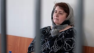 یلنا میلاشینا، روزنامه‌نگار روس
