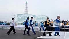 Rafael Grossi inspiziert das japanische AKW Fukushima