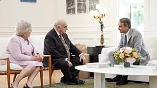 Κυριάκος Μητσοτάκης, Τζορτζ Βέλα - Γραφείο Τύπου πρωθυπουργού