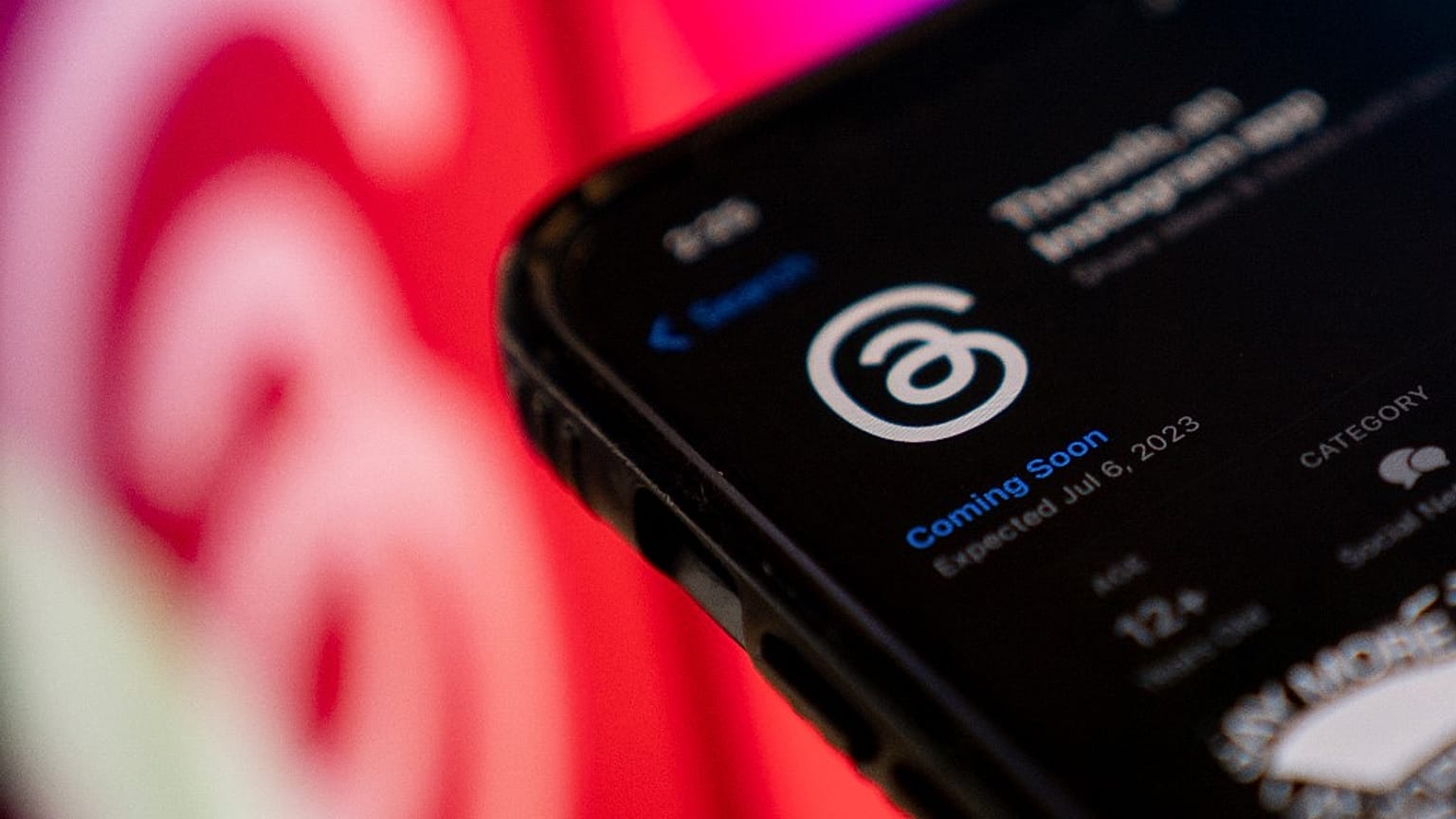 Twitter'a rakip olması beklenen Threads kullanıma girdi