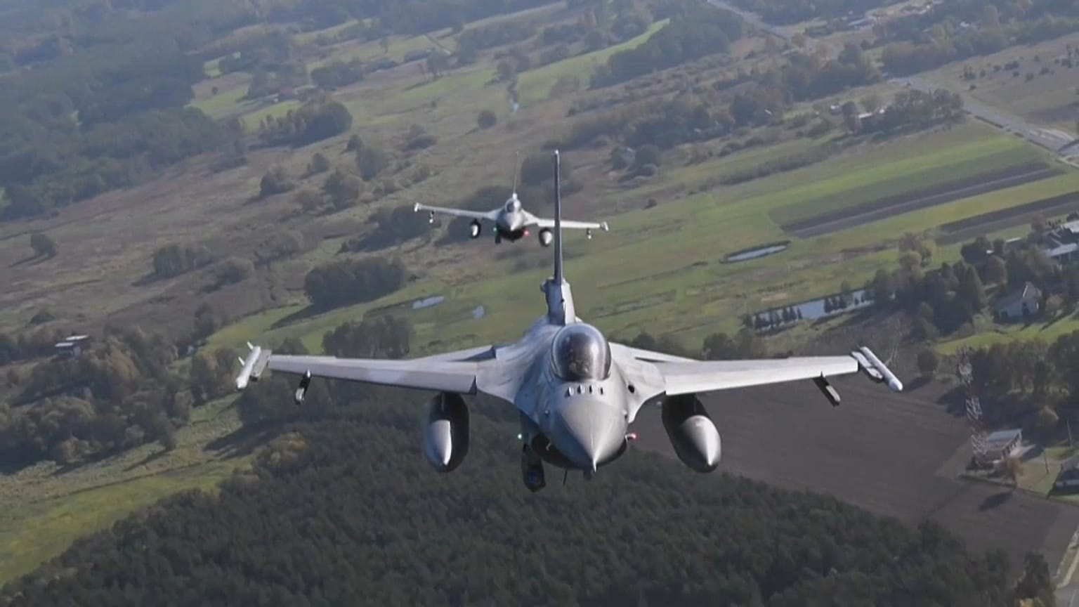 Un F-16 en entrenamiento