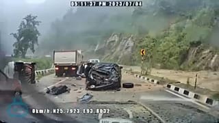 El incidente ocurrió el 4 de julio y fue captado por la cámara del tablero de un coche que esperaba detrás.