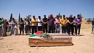 تشييع جثامين سوريين قضوا غرقا.