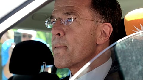 Mark Rutte leaving Palace Huis ten Bosch