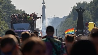 200.000 Raver zwischen Brandenburger Tor und Siegessäule