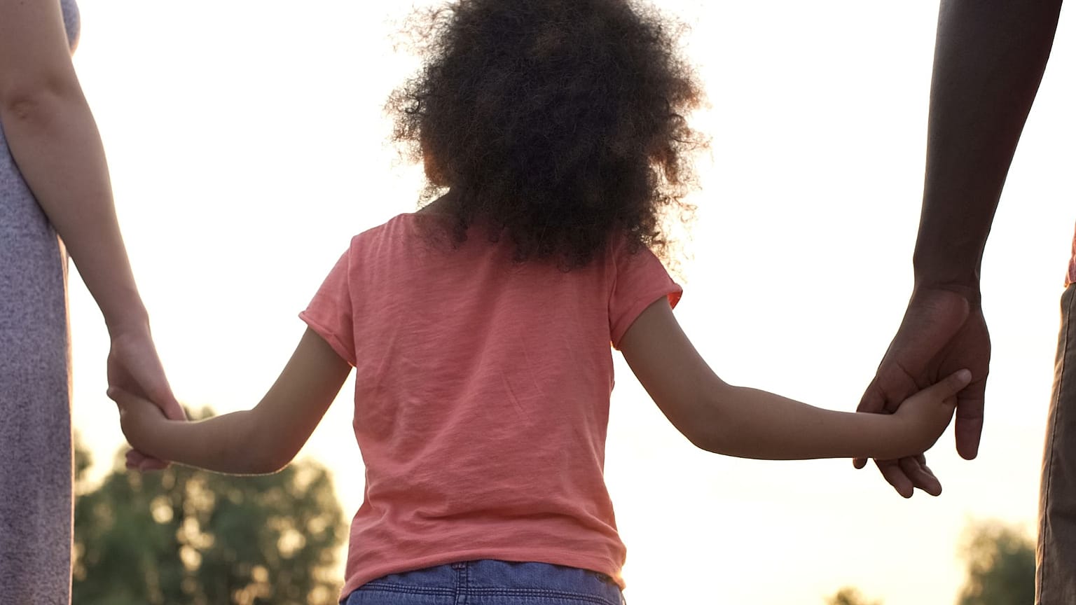 Positive parenting shields teenagers from stress - and it shows in brain images