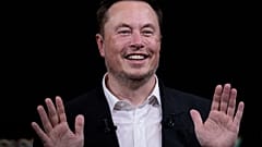 Elon Musk's approach has found some unlikely support. 