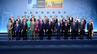 Litvanya'nın başkenti Vilnius'ta düzenlenen NATO Zirvesi'nde üye ülkelerin liderleri fotoğraf çektirdi