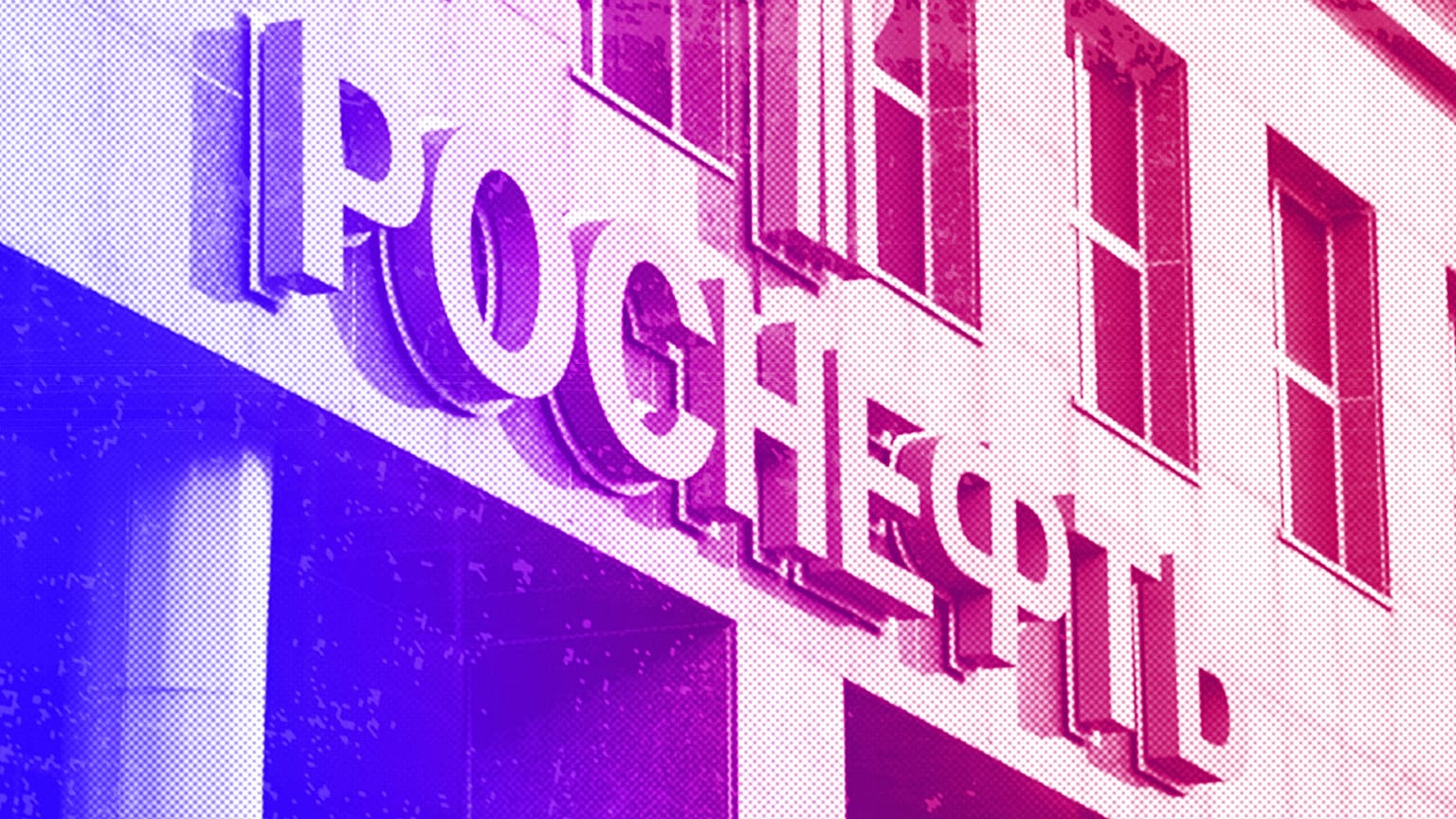 The logo of Russia's oil producer Rosneft on its headquarters in Moscow, August 2021