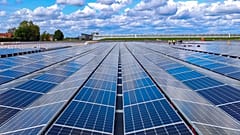 Um grande parque solar