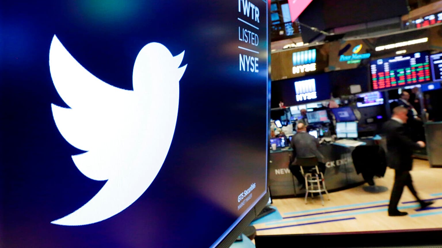 New York Borsası'nda görülen Twitter logosu 