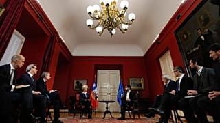 Глава Еврокомиссии Урсула фон дер Ляйен с участниками одного из саммитов