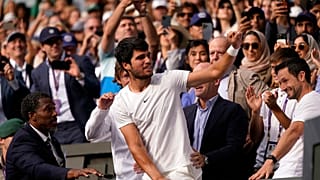 Carlos Alcaraz nach seinem Sieg im Wimbledonfinale am 16 Juli 2023