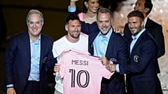 Présentation de Messi avec les copropriétaires du club Inter Miami