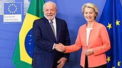 Le président brésilien, Luiz Inacio Lula da Silva, et la présidente de la Commission européenne, Ursula von der Leyen