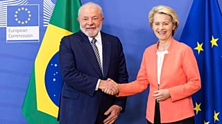 Lula da Silva brazil elnök és Ursula von der Leyen, az Európai Bizottság elnöke találkozója Brüsszelben