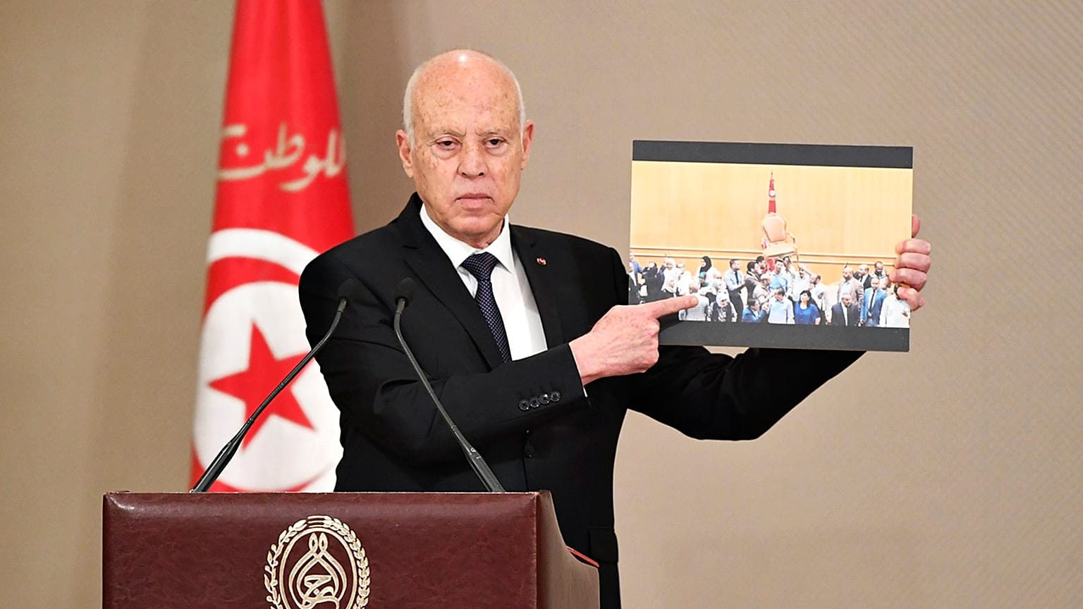 La figura del Presidente tunecino Kais Saied fue duramente criticada por los eurodiputados, que lo calificaron de "dictador" y "autócrata".