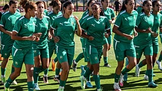 لاعبات منتخب المغرب يتدربن في سلا بتاريخ 15 يونيو/ حزيران 2023
