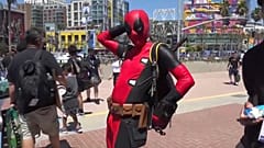 Participantes divertem-se na Comic-Con International 2023, em San Diego