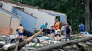 Tornado deixou rasto de destruição na Carolina do Norte