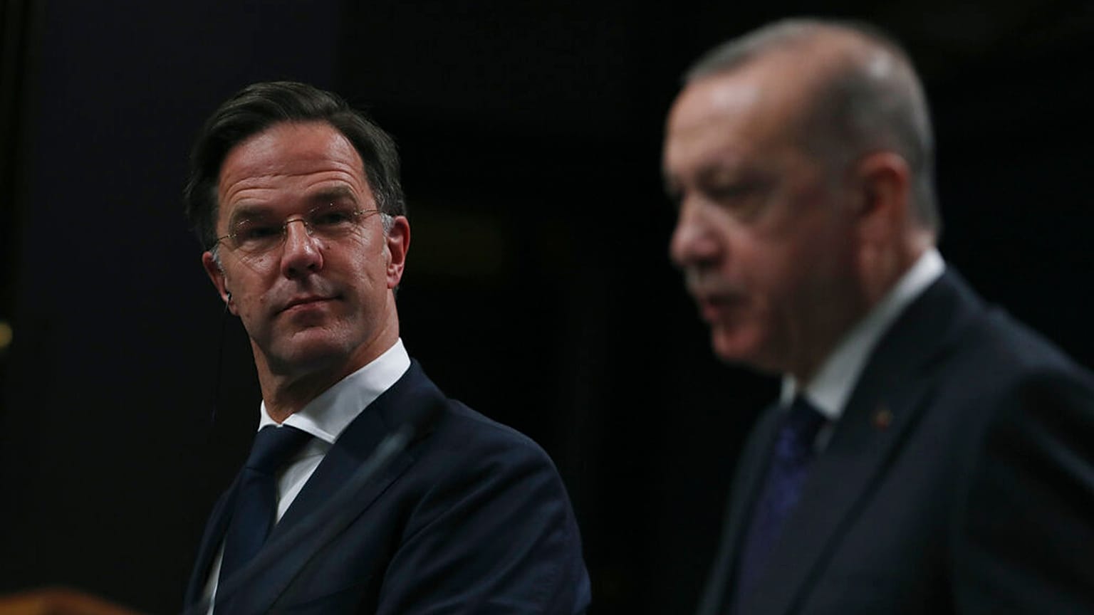 Cumhurbaşkanı Recep Tayyip Erdoğan (sağ), Hollanda Başbakanı Mark Rutte (2 Mart 2022) 