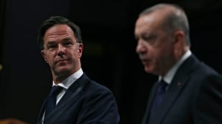 Cumhurbaşkanı Recep Tayyip Erdoğan (sağ), Hollanda Başbakanı Mark Rutte (2 Mart 2022) 