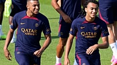 Kilian Mbappé (à esquerda na foto)