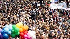 Hunderttausende haben in Berlin den CSD gefeiert