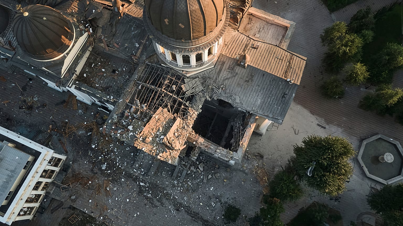 Die teilweise zerstörte Verklärungskathedrale in Odessa