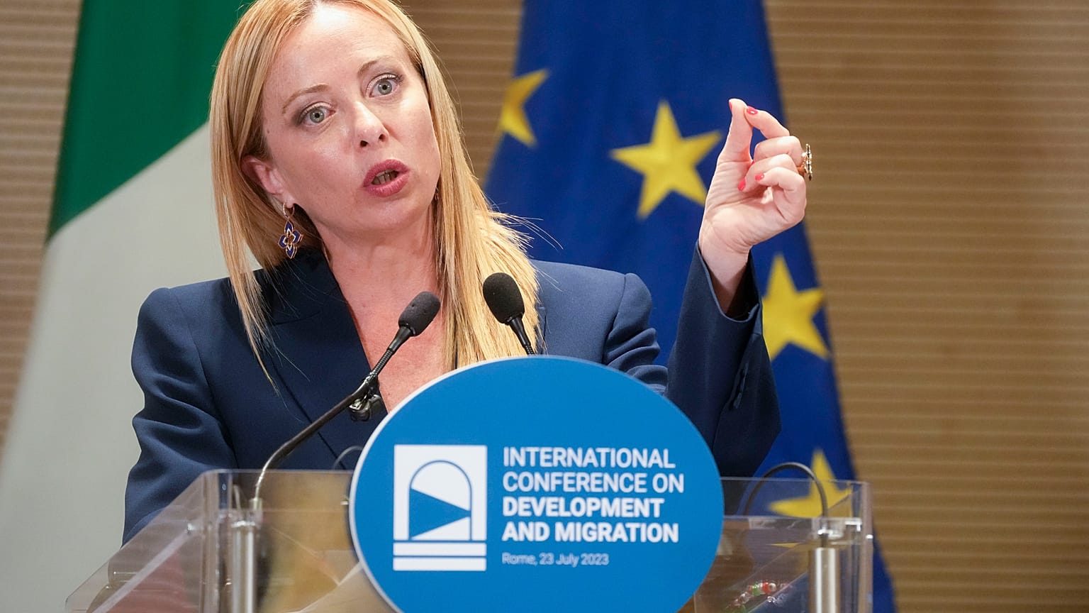 Giorgia Meloni olasz miniszterelnök