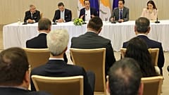 Από τη συνάντηση του ΠτΔ με τους πρέσβεις