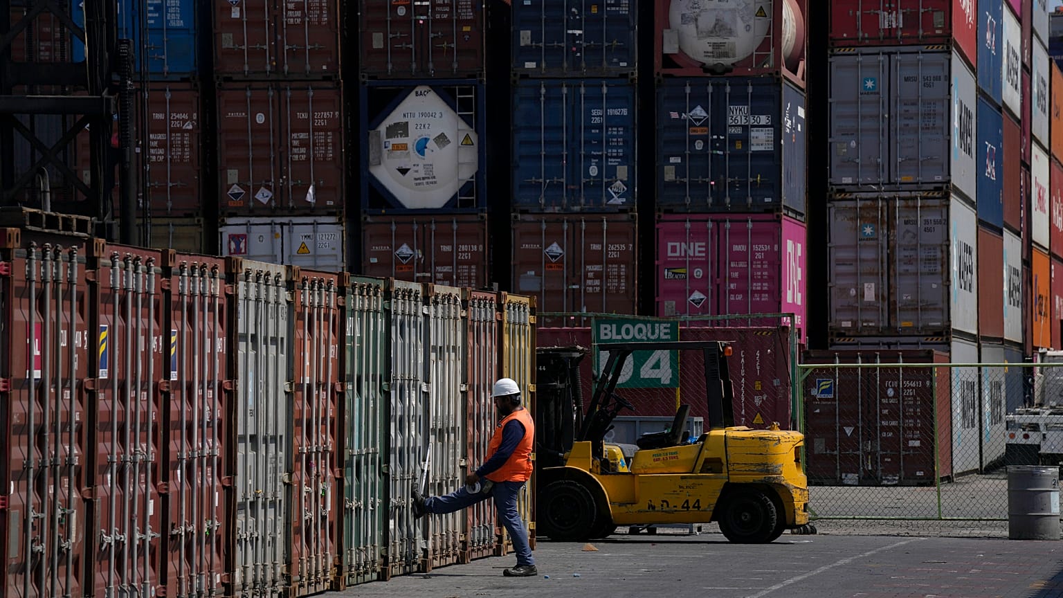 Fracht im Hafen von Manzanillo