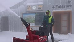 Nyári hó a Bajor-Alpokban