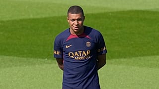 مهاجم باريس سان جيرمان الفرنسي كيليان مبابي في بارك دي برانس في باريس، فرنسا.
