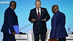 Le président russe Vladimir Poutine lors du sommet Russie-Afrique à Saint-Pétersbourg (27/07/23)