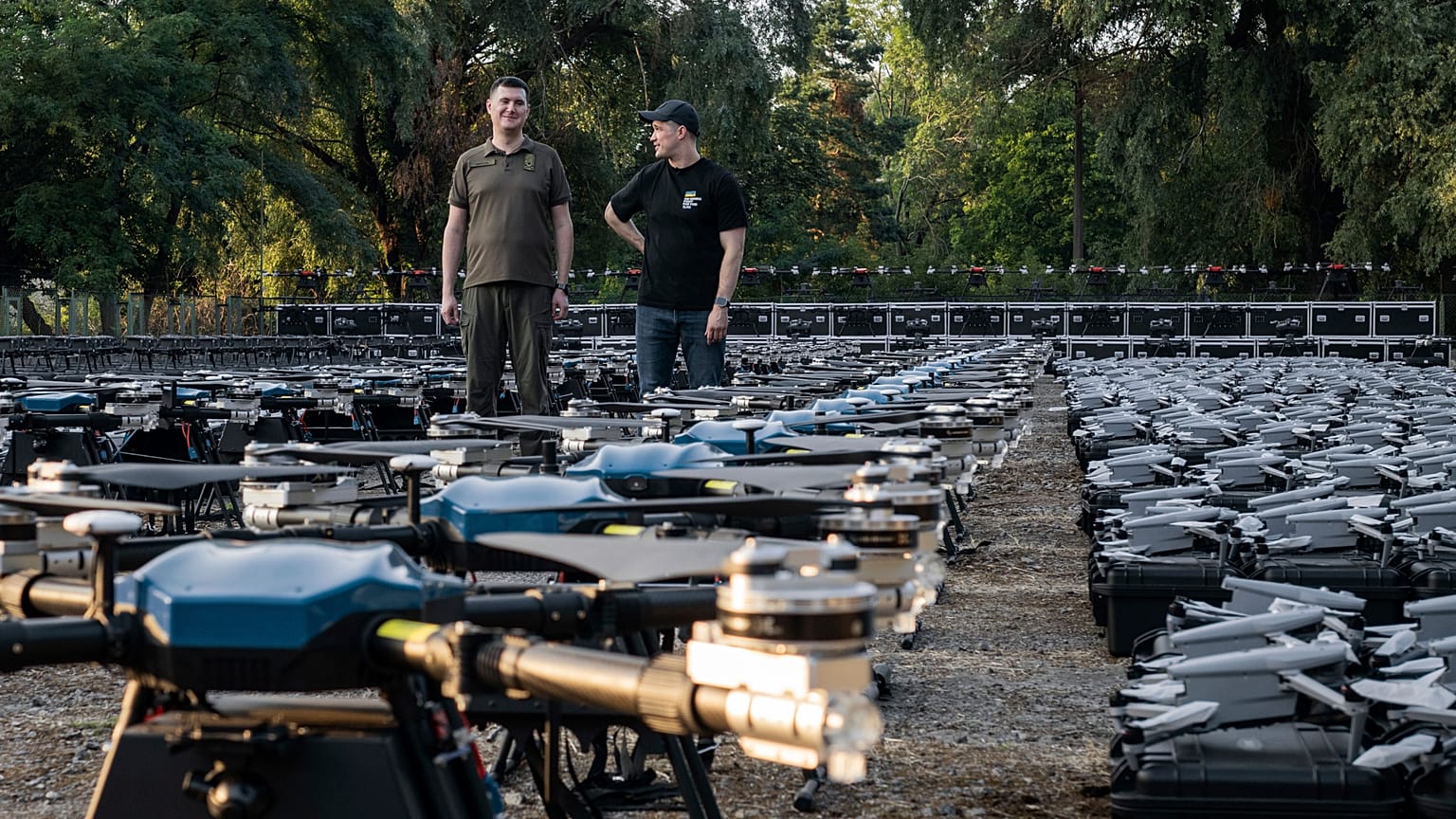 Equipamento militar para ajudar a Ucrânia a contra-atacar a invasão russa