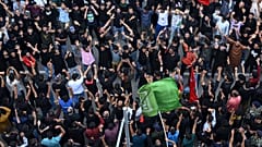  الشيعة في كشمير يحيون ذكرى عاشوراء 